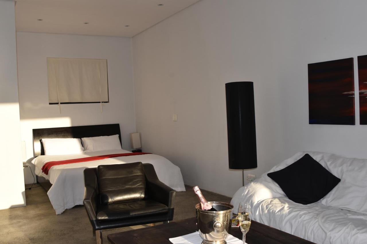 The Platinum Boutique Hotel Хаут-Бей Экстерьер фото